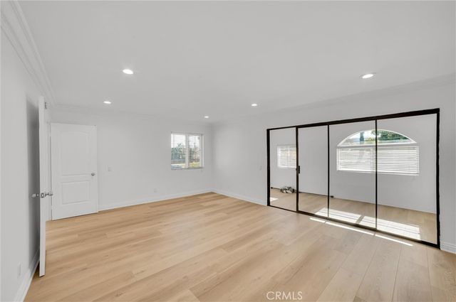 18839 Miranda, Tarzana, CA 91356