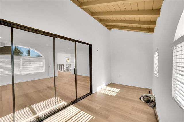 18839 Miranda, Tarzana, CA 91356