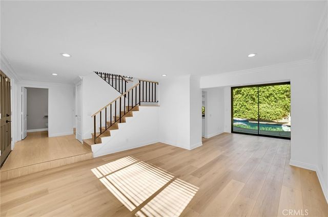 18839 Miranda, Tarzana, CA 91356