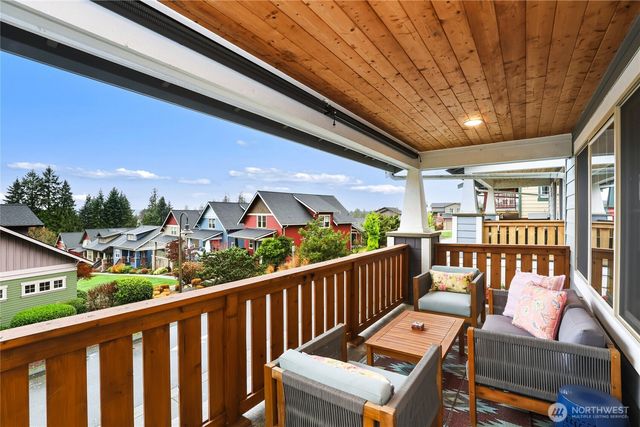 1776 Bungalow Way NE, Poulsbo, WA 98370