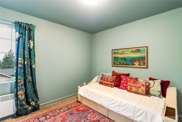 1776 Bungalow Way NE, Poulsbo, WA 98370