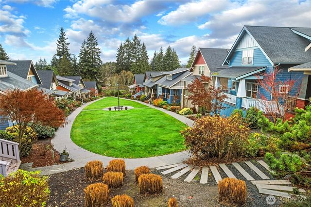 1776 Bungalow Way NE, Poulsbo, WA 98370