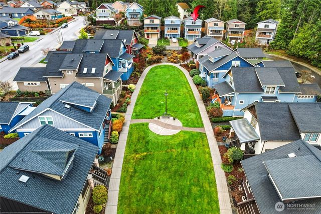 1776 Bungalow Way NE, Poulsbo, WA 98370