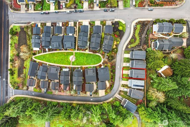 1776 Bungalow Way NE, Poulsbo, WA 98370