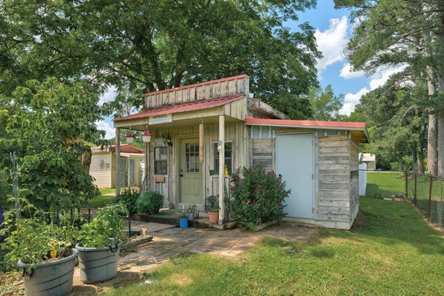 26909 Merlein Cir, Ardmore, TN 38449