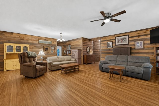 26909 Merlein Cir, Ardmore, TN 38449