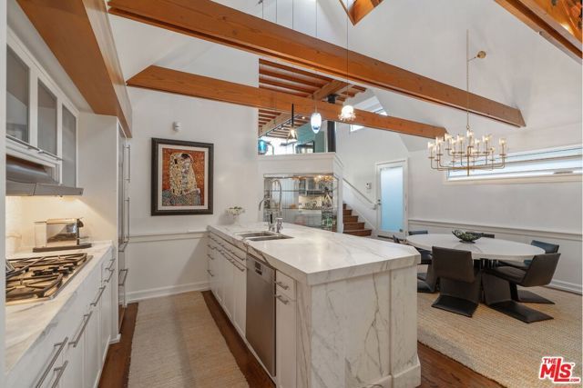 133 Ocean Park Boulevard, Santa Monica, CA 90405