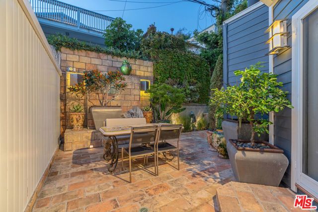 133 Ocean Park Boulevard, Santa Monica, CA 90405