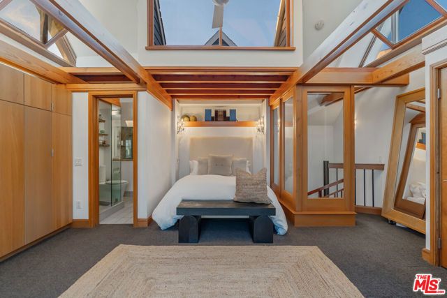 133 Ocean Park Boulevard, Santa Monica, CA 90405