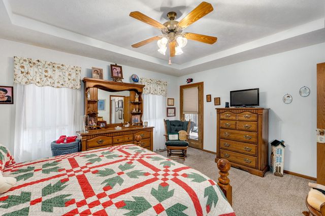 2518 S Pembrook Avenue, Springfield, MO 65807