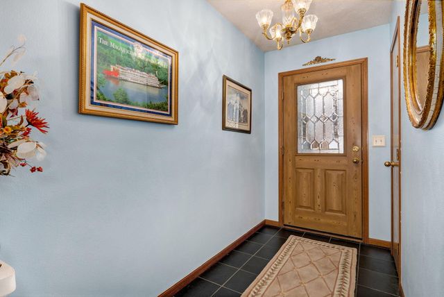 2518 S Pembrook Avenue, Springfield, MO 65807