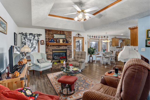 2518 S Pembrook Avenue, Springfield, MO 65807