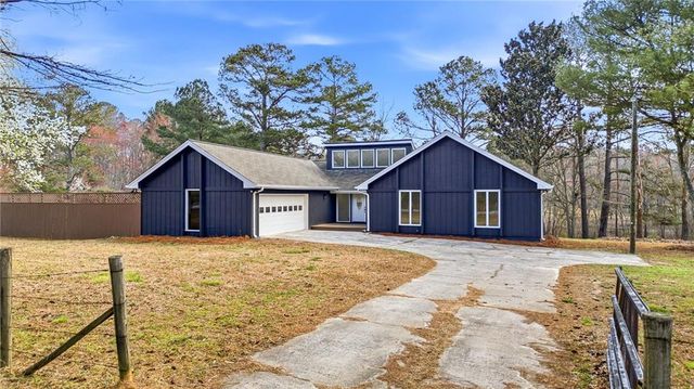 176 Mask Road, Fayetteville, GA 30215