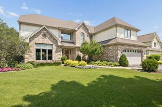 26w144 Houghton Lane, Winfield, IL 60190