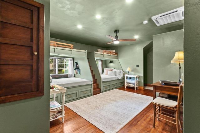 1720 East Drive, Beaumont, TX 77706