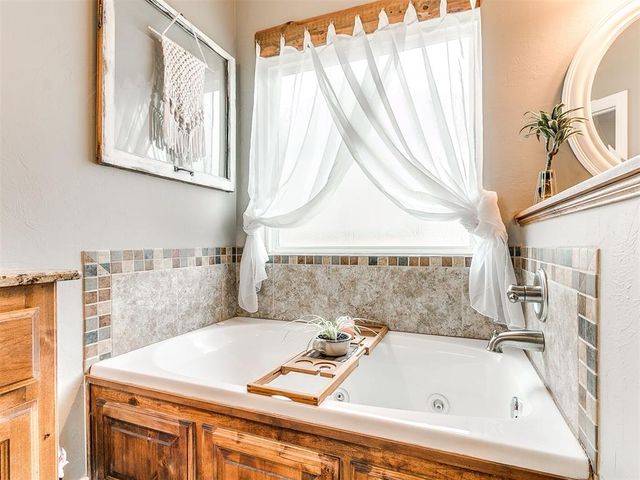 1613 Ginger Avenue, Moore, OK 73160