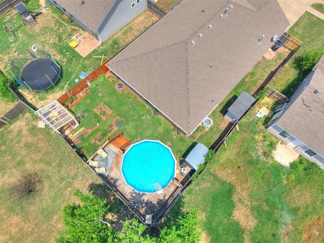 1613 Ginger Avenue, Moore, OK 73160