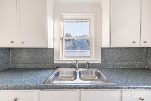 109 Cleveland Avenue, Albemarle, NC 28001