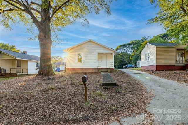 109 Cleveland Avenue, Albemarle, NC 28001