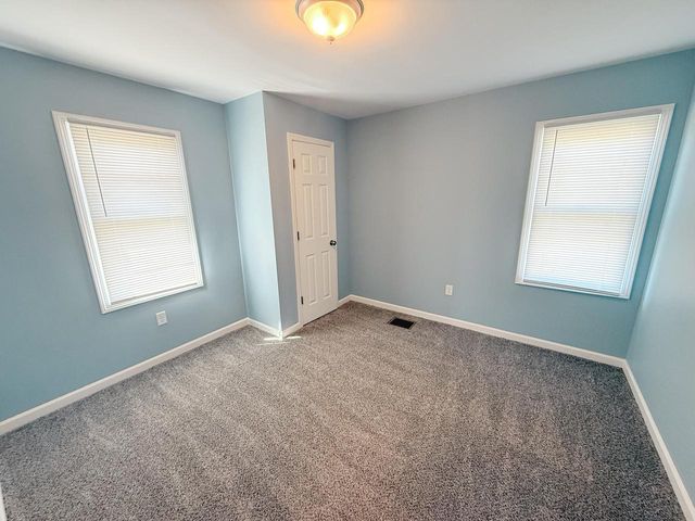 5433 N 55th STREET, Milwaukee, WI 53218
