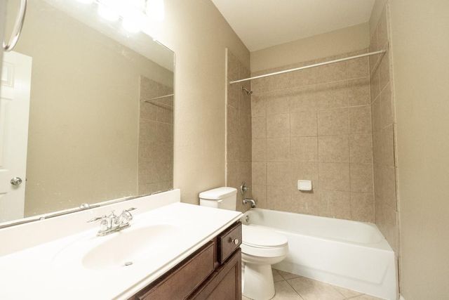 6342 Applewood Forest Drive, Katy, TX 77494