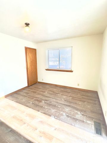 427 W 6th Ave, Jerome, ID 83338