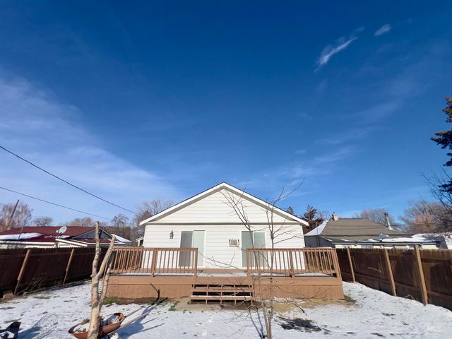 427 W 6th Ave, Jerome, ID 83338