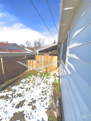 427 W 6th Ave, Jerome, ID 83338