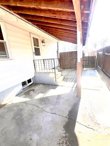 427 W 6th Ave, Jerome, ID 83338