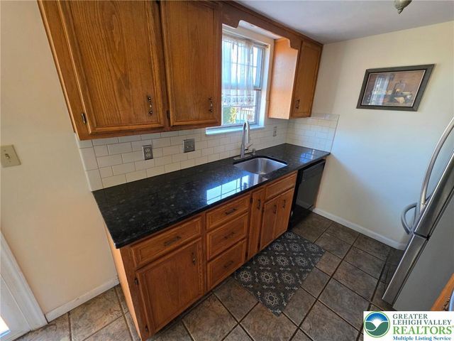 415 North Fenwick Street, Allentown City, PA 18109