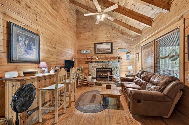 137 Welch Lane, Copperhill, TN 37317