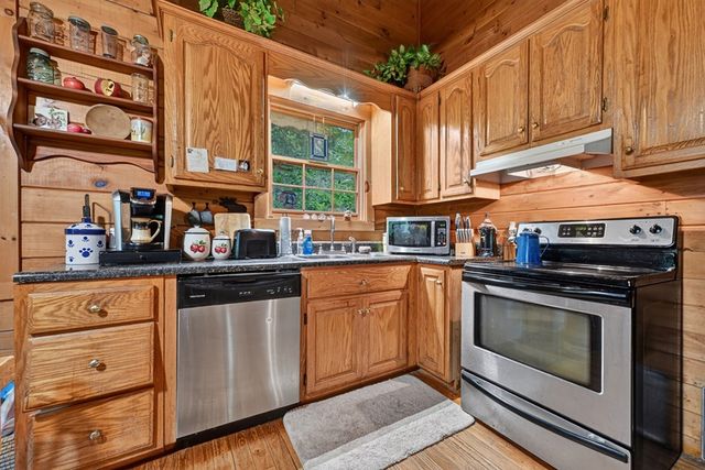 137 Welch Lane, Copperhill, TN 37317