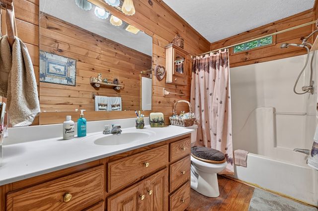 137 Welch Lane, Copperhill, TN 37317