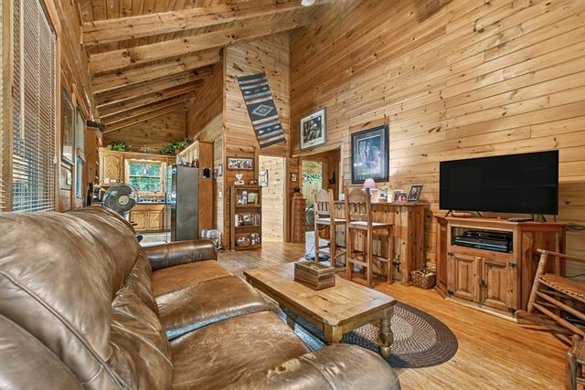 137 Welch Lane, Copperhill, TN 37317