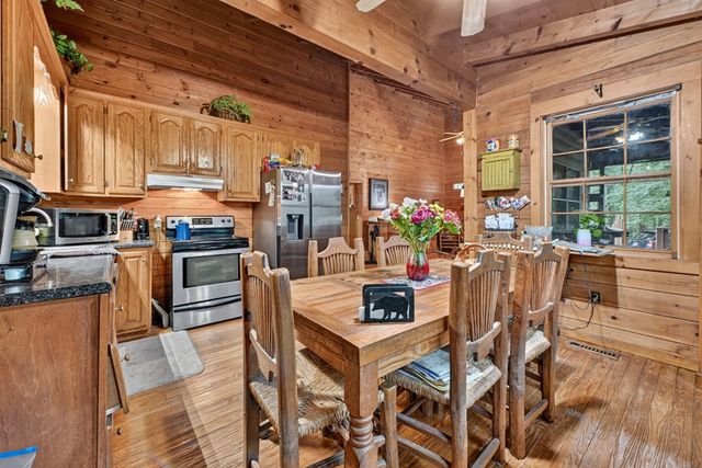 137 Welch Lane, Copperhill, TN 37317