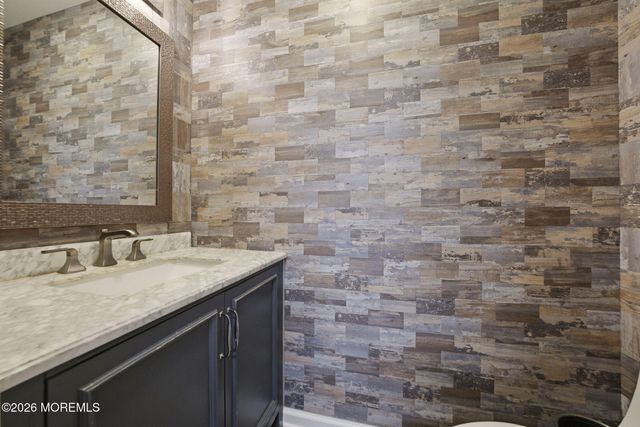 57 English Club Drive, Englishtown, NJ 07726