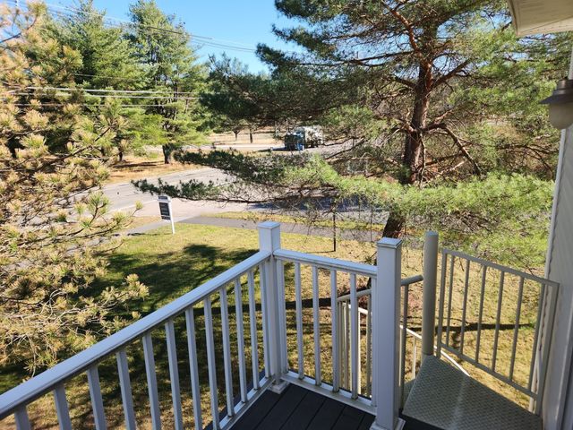 511 Main St D, Groton, MA 01450