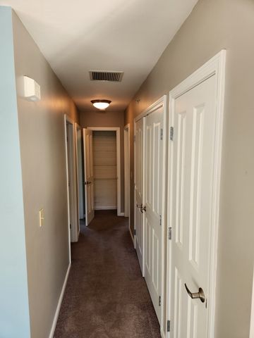 511 Main St D, Groton, MA 01450