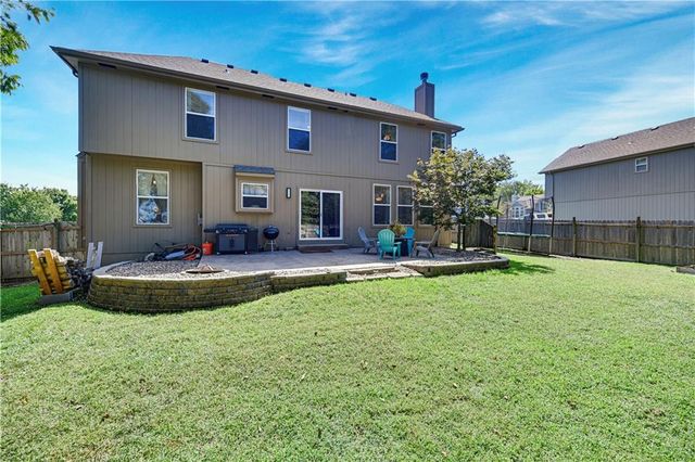 19480 W 207TH Terrace, Spring Hill, KS 66083