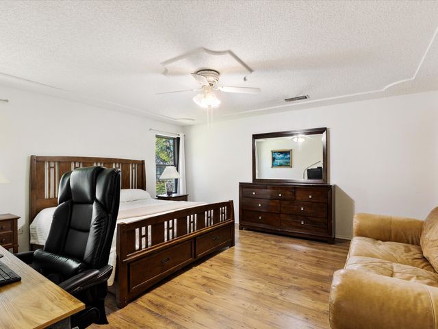 6619 Saddle Ridge Road, Arlington, TX 76016