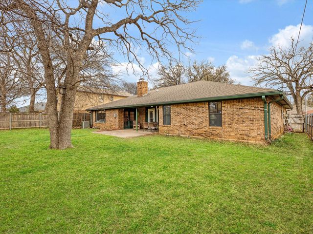 6619 Saddle Ridge Road, Arlington, TX 76016