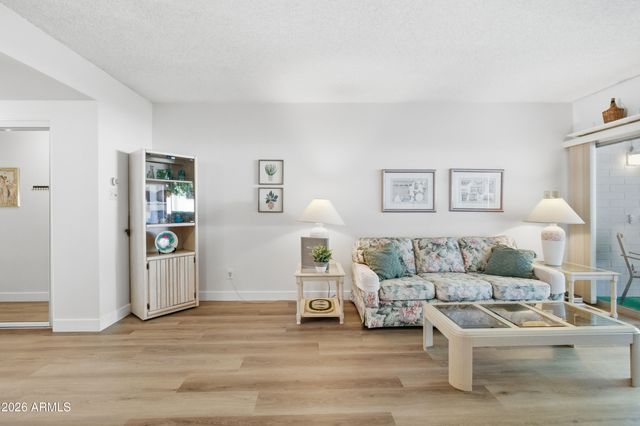 6125 E INDIAN SCHOOL Road 187, Scottsdale, AZ 85251