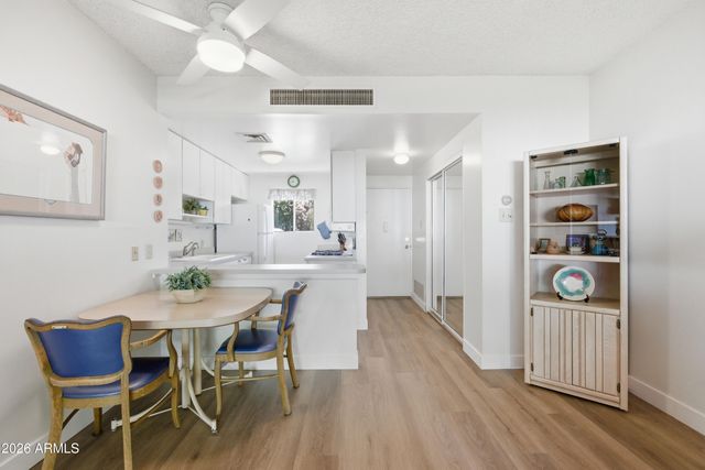 6125 E INDIAN SCHOOL Road 187, Scottsdale, AZ 85251