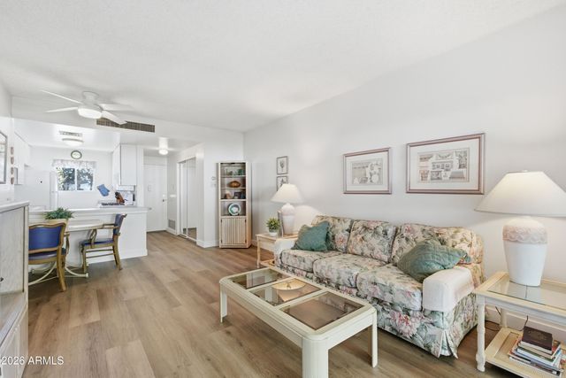 6125 E INDIAN SCHOOL Road 187, Scottsdale, AZ 85251
