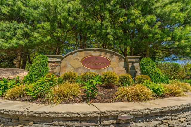 35 Timberline Circle, Port Jefferson, NY 11777