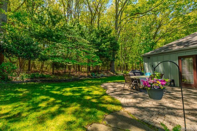 35 Timberline Circle, Port Jefferson, NY 11777
