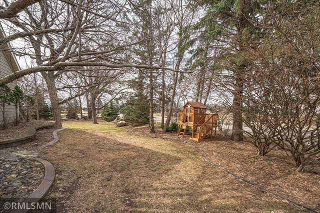 3959 Arlington Drive, Woodbury, MN 55129