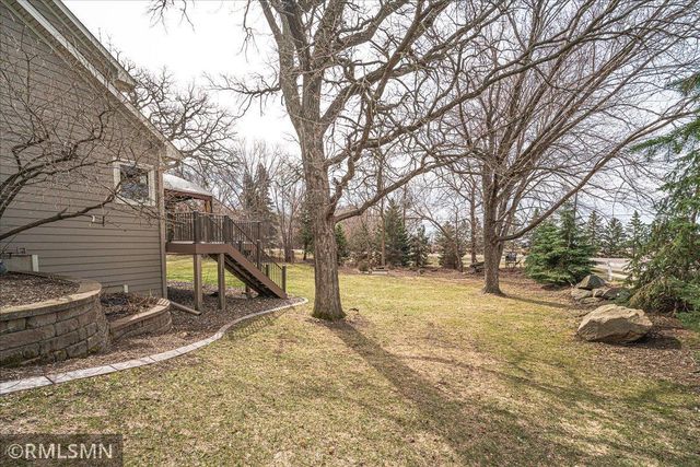 3959 Arlington Drive, Woodbury, MN 55129