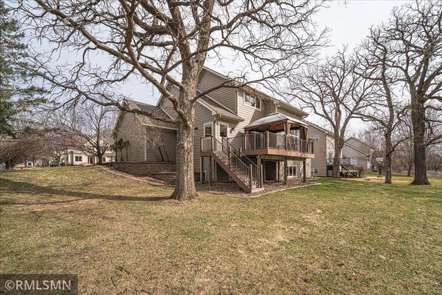 3959 Arlington Drive, Woodbury, MN 55129