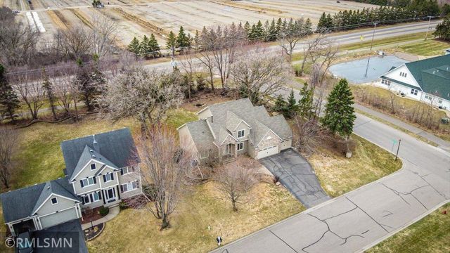 3959 Arlington Drive, Woodbury, MN 55129